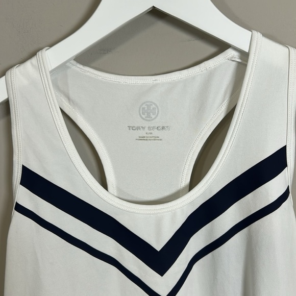 Tory Burch SET Skort and Chevron Tank Top White Green Sport Coolmax Sz M - Picture 10 of 15